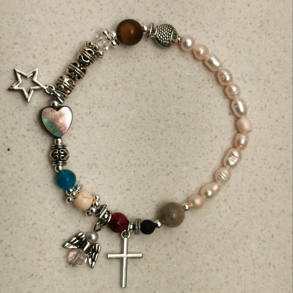 CHARITY - Silver Life of Jesus Bracelet - Picture 3 of 7
